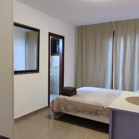 Lägenhet Elegant Valero 3 Bedrooms *