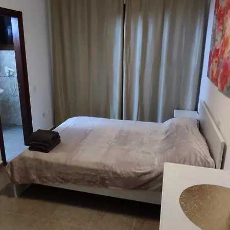 Elegant Valero 3 Bedrooms Lägenhet *