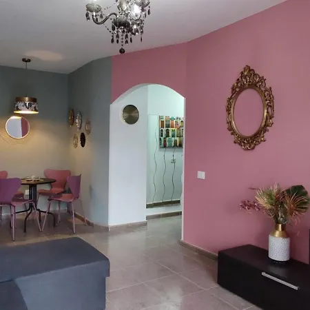 Lägenhet Elegant Valero 3 Bedrooms